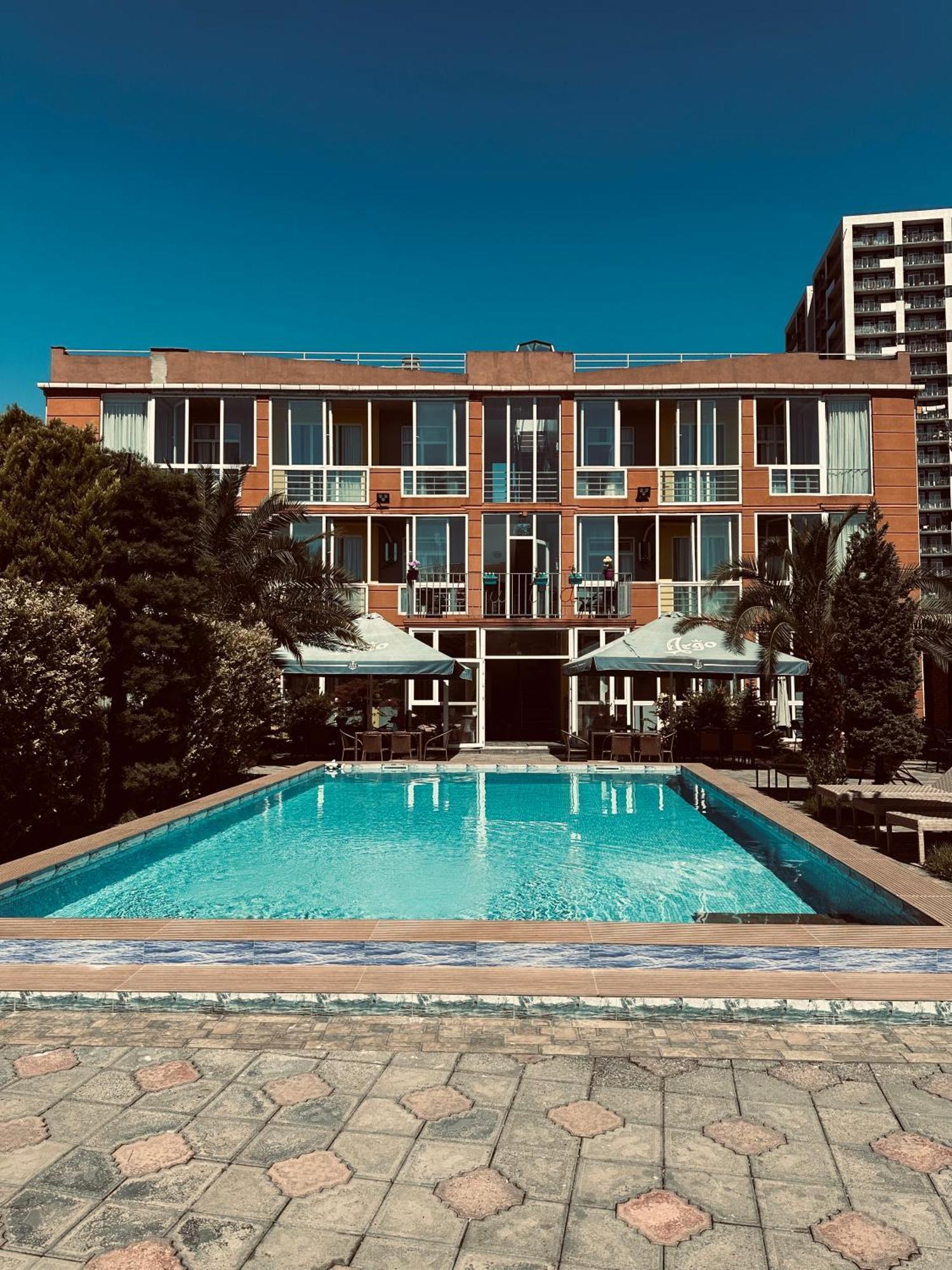 Hotel Buta Μπατούμι Εξωτερικό φωτογραφία