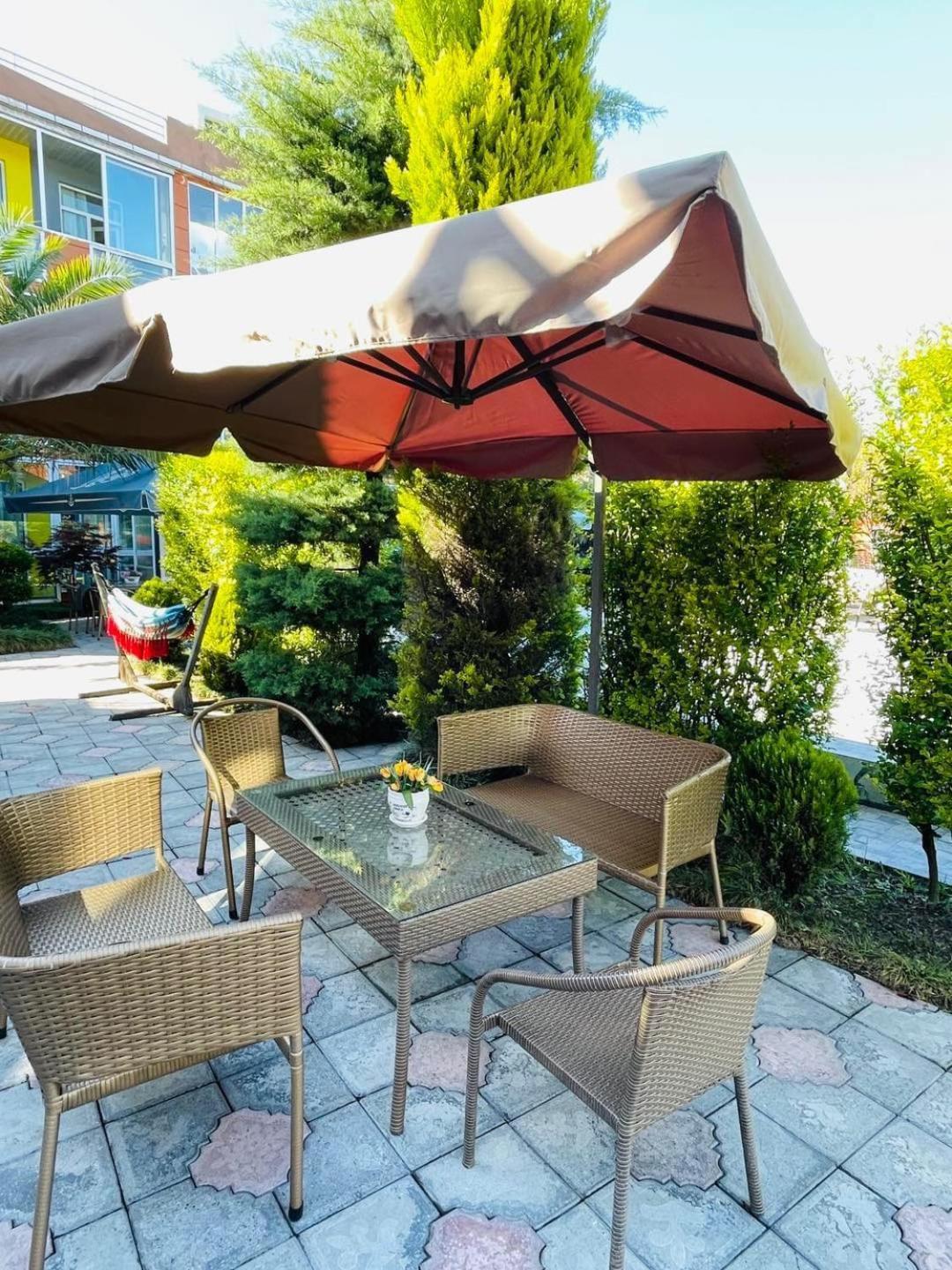 Hotel Buta Μπατούμι Εξωτερικό φωτογραφία